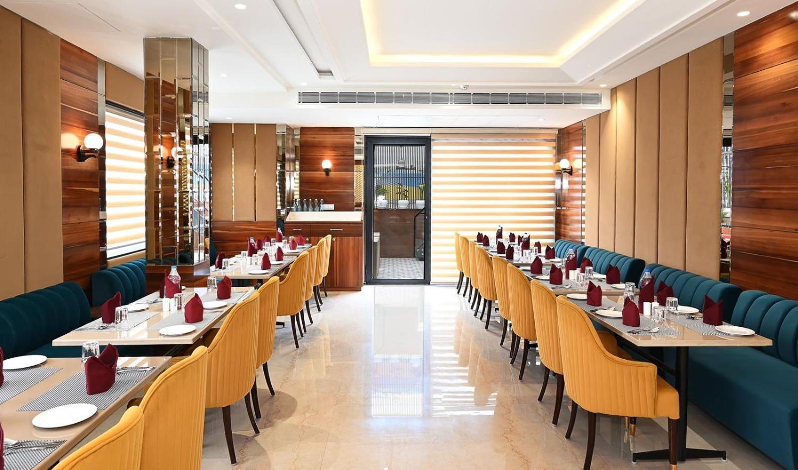 Classio Royale By Io Hotels Near Golden Temple Амритсар Екстериор снимка