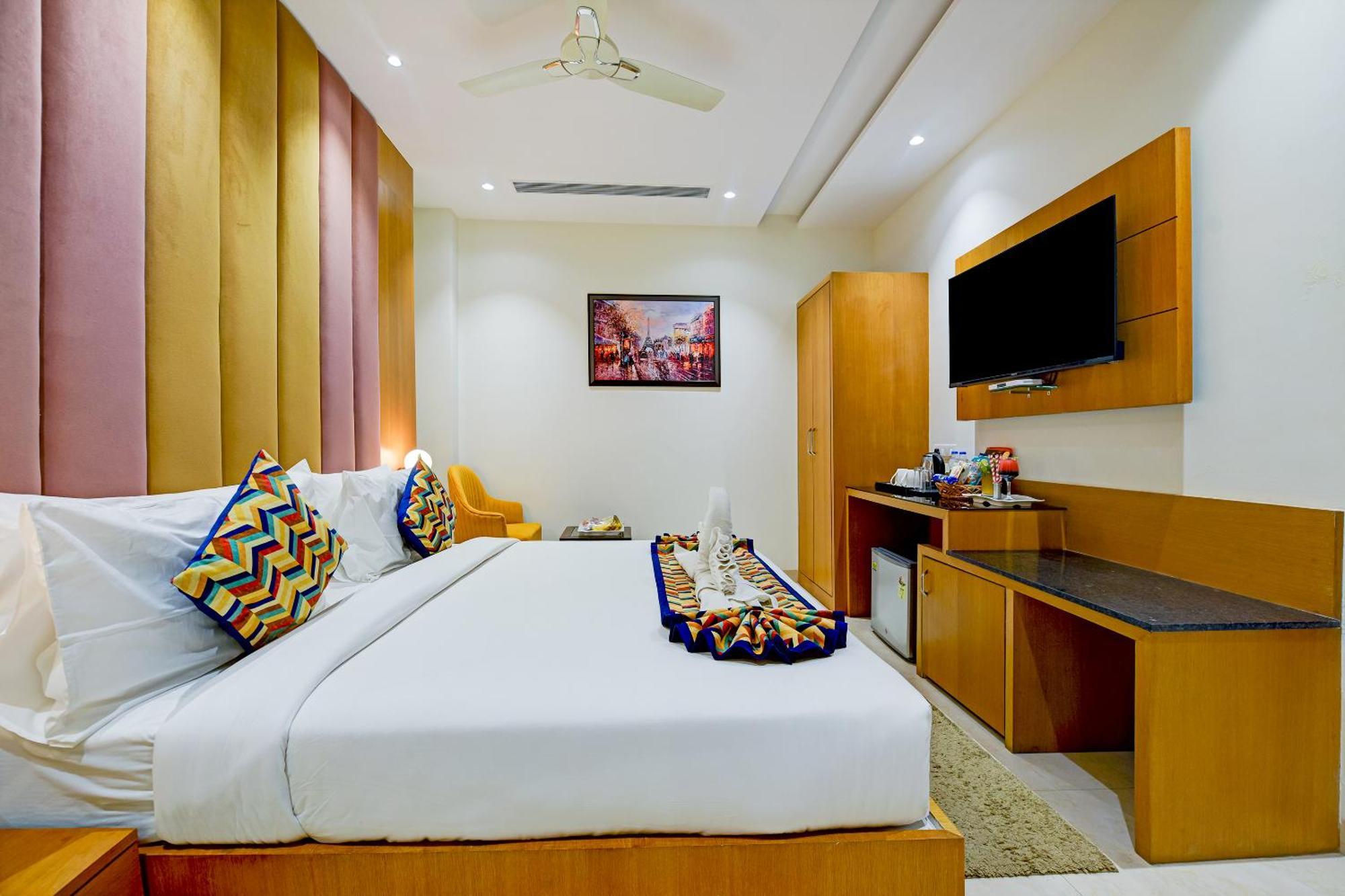Classio Royale By Io Hotels Near Golden Temple Амритсар Екстериор снимка