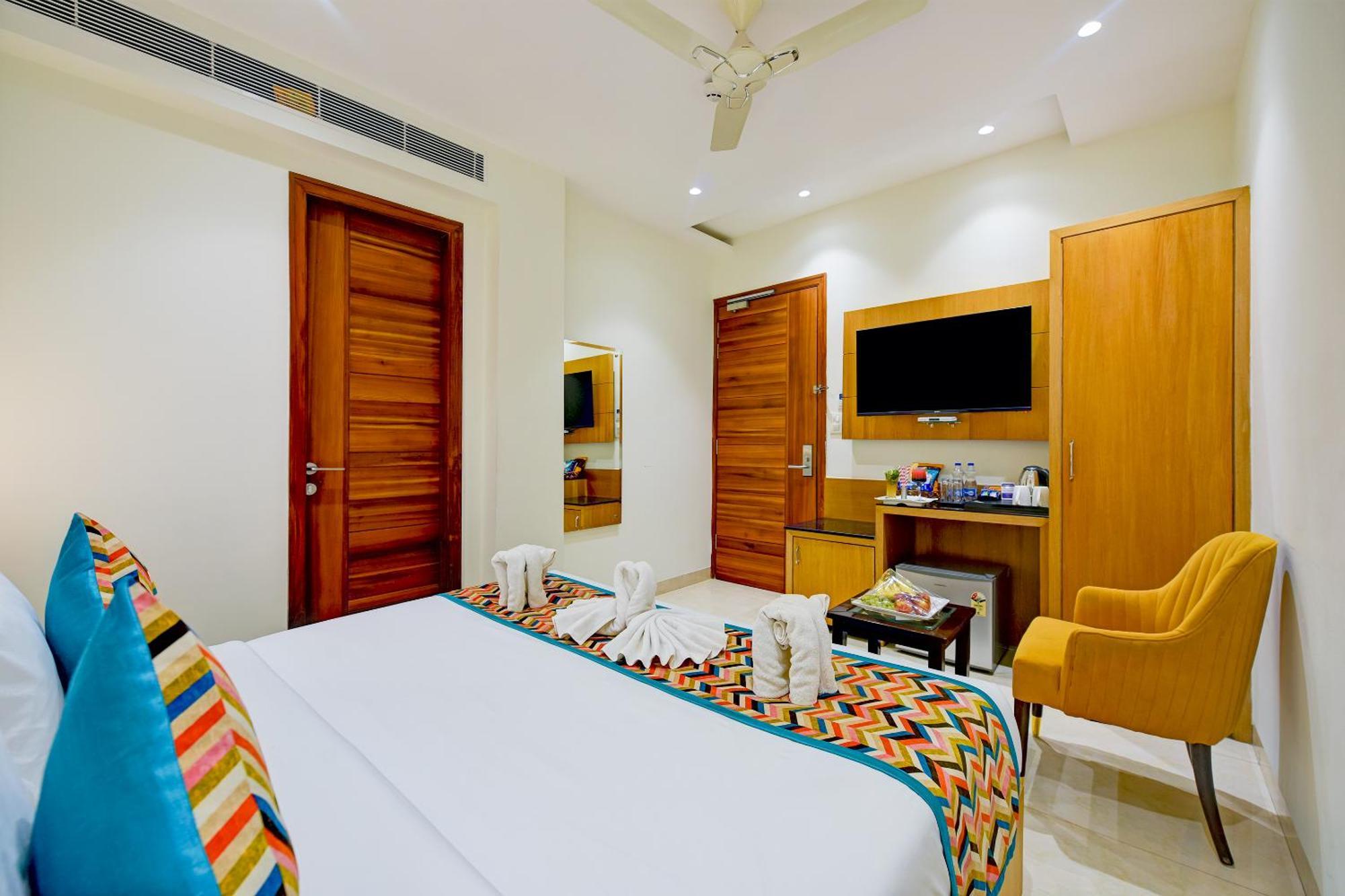 Classio Royale By Io Hotels Near Golden Temple Амритсар Екстериор снимка