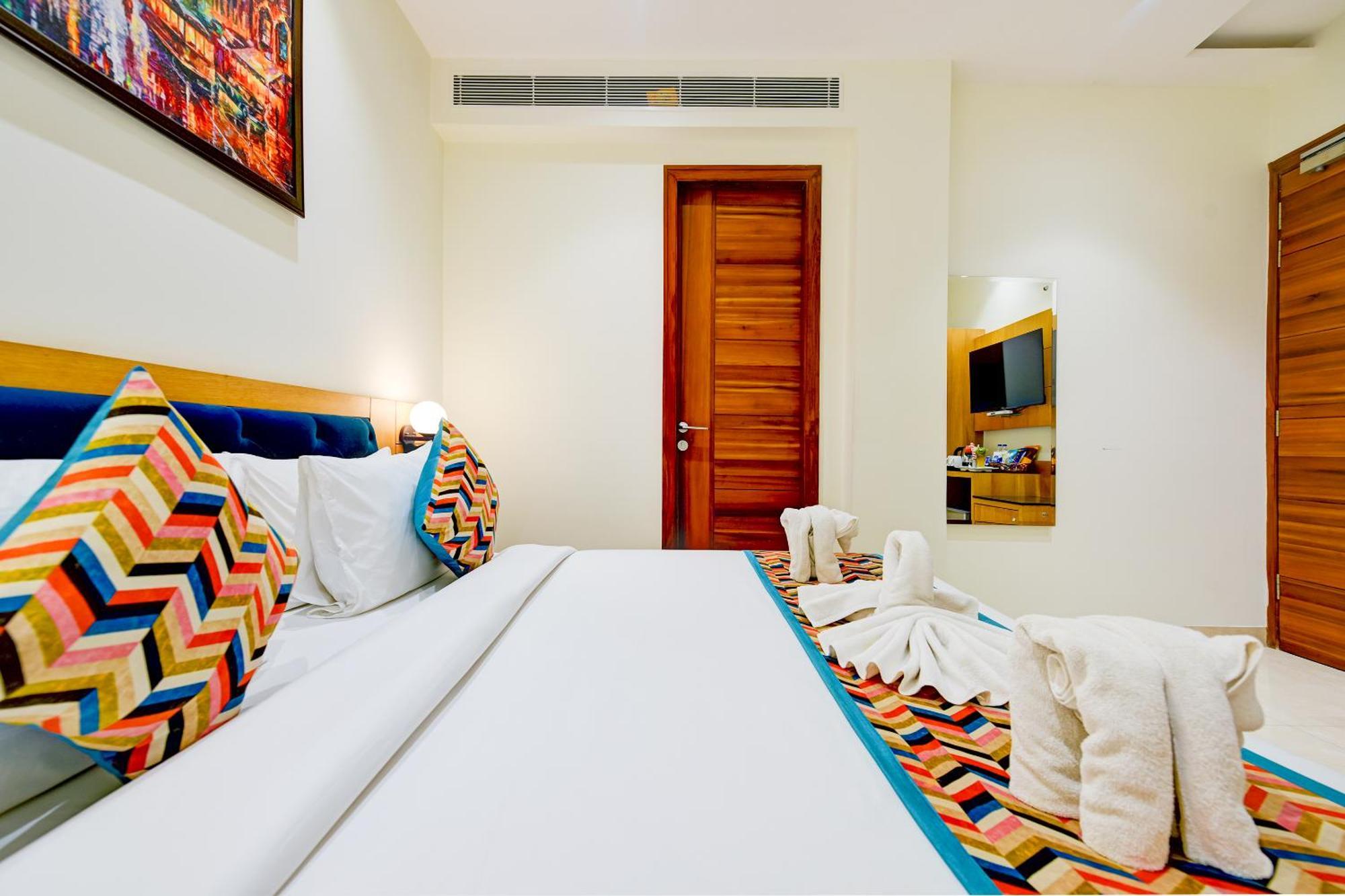 Classio Royale By Io Hotels Near Golden Temple Амритсар Екстериор снимка